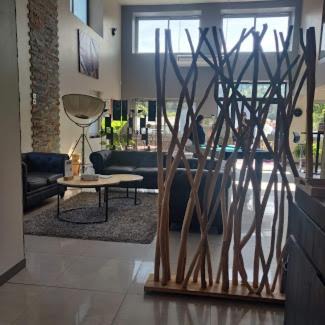 Bellignat Hotel | Hôtel L'ange de la vallée