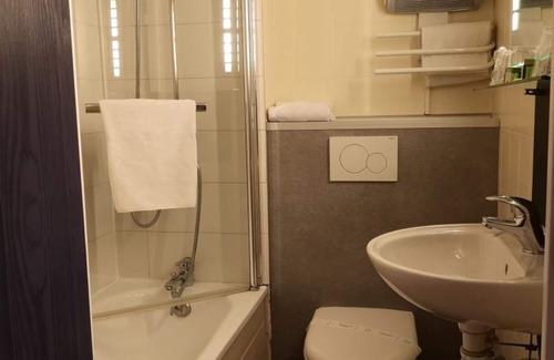 Villeparisis Hotel | Hôtel Le Relais du Parisis