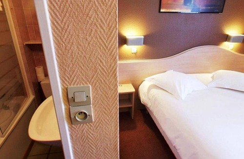 Villeparisis Hotel | Hôtel Le Relais du Parisis