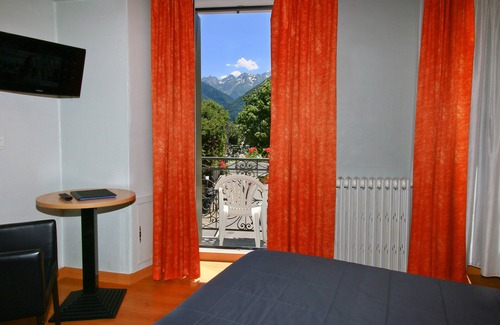 Bagneres-de-Luchon Hotel | Hôtel Panoramic