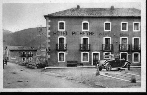 Formigueres Hotel | Hôtel Picheyre