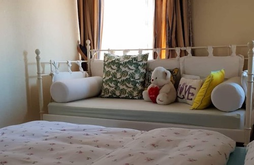 Mostoles Villa | H1-habitación Sublime Cama Doble Luminosa A/C Wifi