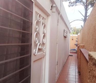 San Pedro Tlaquepaque House | Habitación cerca del aeropuerto con entrada independiente