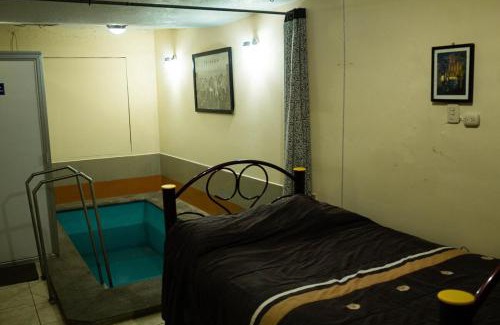 Orizaba Apartment | Habitacion comfort con piscina