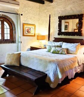 Guzman Abajo Bed & Breakfast | Hacienda Siesta Alegre