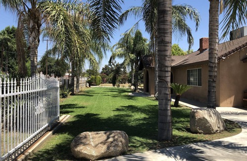 Bakersfield House | HaciendaElOasis