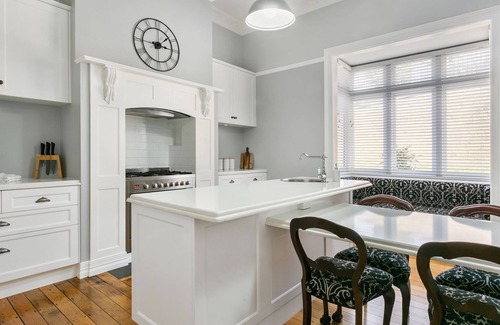 Leura House | Hailsham House at Leura