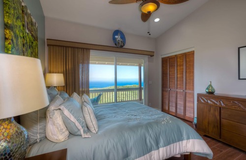 Kamuela House | Hale Ka Nani stunning ocean and mountain views, 1 bdrm/1 bath kitchen & laundry