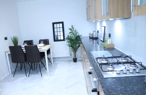 Tottenham Green House | Hale Lodge