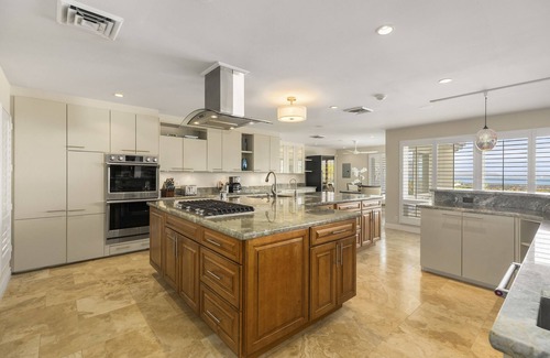 Hawaii Kai House | Hale Makana: Luxury, Pool, AC & Stunning Ocean Views