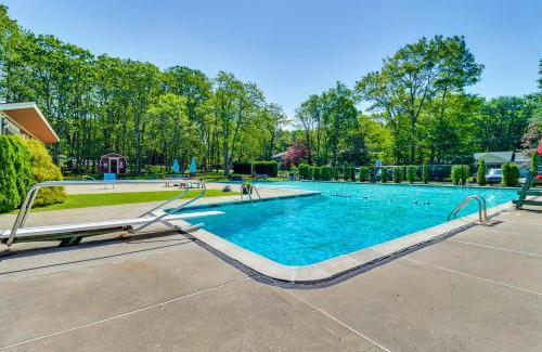 Jim Thorpe House | half Mi to Bear Creek Lake Gem with Fire Pit!