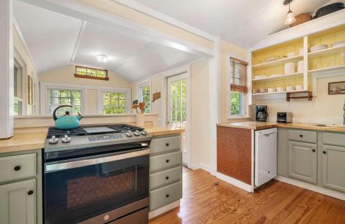North Eastham House | Half Mile to Private Association Beach