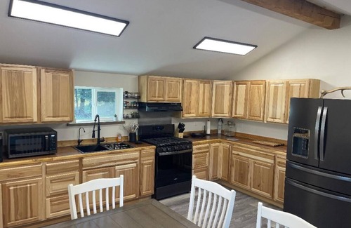 Ninilchik House | Half way between KENAI the Salmon Capital and HOMER the Halibut Capital