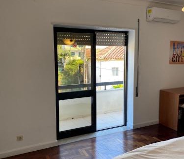 Leiria House | Half Way Lisbon - Porto - EDM