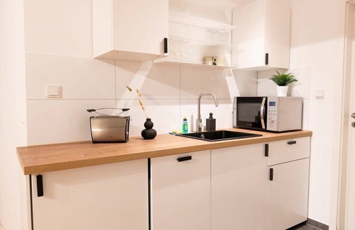 Rotherbaum Apartment | Hamburg City Apartment for 5