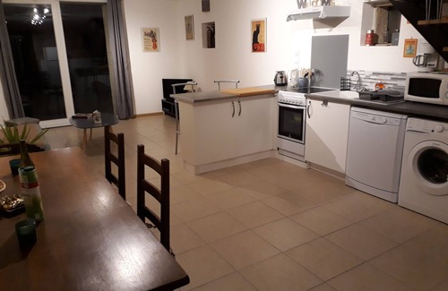 La Chapelle-de-Bragny House | Hammock and vegetable garden for gîte and B&B rental: Fishing, vineyards, mountain biking, hiking