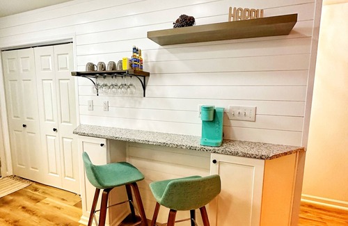 Murrells Inlet House | Hammock Coast Escape - 2BR, 2 BA with Garage + Trailer space