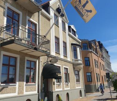 Landskrona Hotel | Hamnhotellet Kronan
