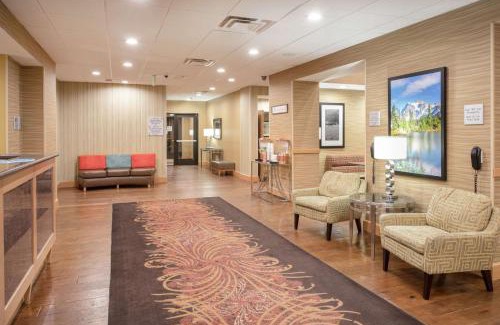 Lone Tree Hotel | Hampton Inn and Suites Denver/South-RidgeGate