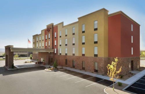 Elko Hotel | Hampton Inn by Hilton Elko Nevada