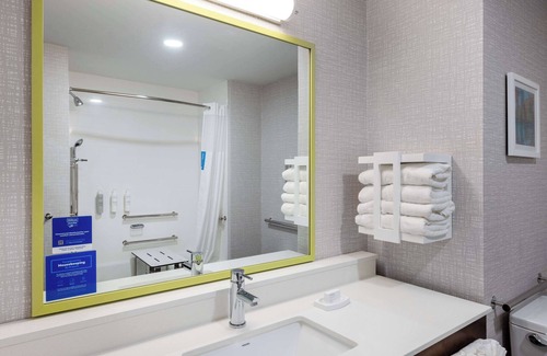 Columbus Hotel | Hampton Inn Columbus Downtown, GA