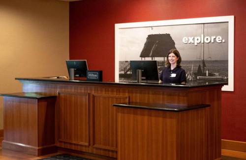Bellamy Hotel | Hampton Inn Gloucester