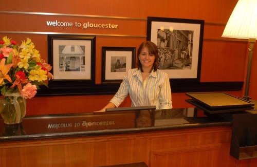 Bellamy Hotel | Hampton Inn Gloucester