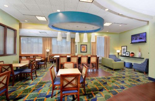 Archdale Hotel | Hampton Inn High Point