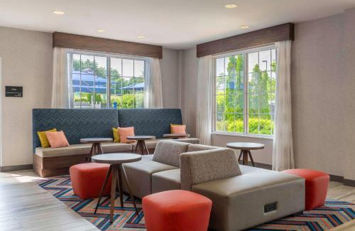 Manchester Hotel | Hampton Inn Manchester Downtown