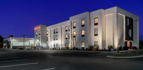 Springfield Hotel | Hampton Inn - Springfield