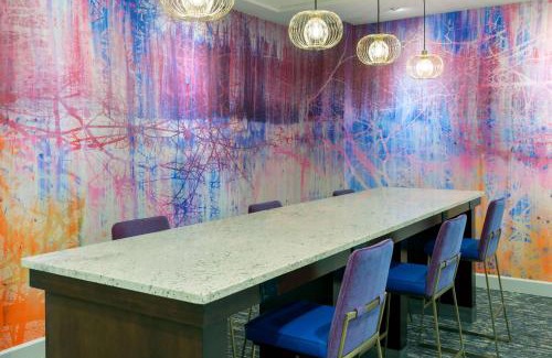 Downtown Buffalo Hotel | Hampton Inn & Suites Buffalo/Downtown