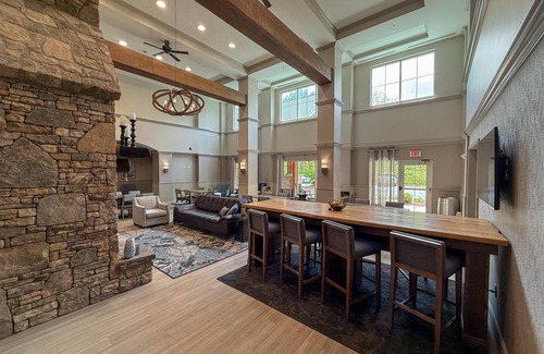 Sapphire Hotel | Hampton Inn & Suites Cashiers Sapphire Valley