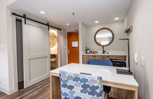 Sapphire Hotel | Hampton Inn & Suites Cashiers Sapphire Valley