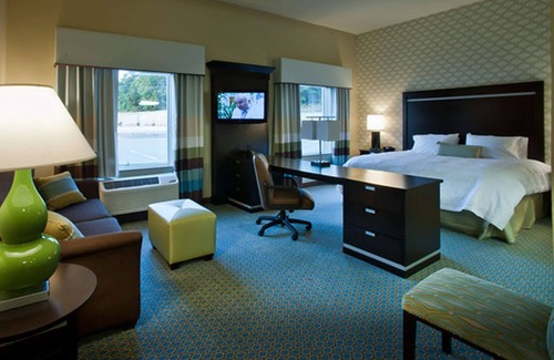 Denison Hotel | Hampton Inn & Suites Denison