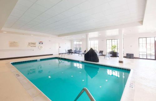 Dobson Hotel | Hampton Inn & Suites Dobson