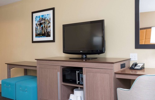 Fremont Hotel | Hampton Inn & Suites Fremont