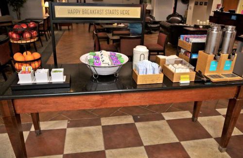 Jennings Hotel | Hampton Inn & Suites Jennings