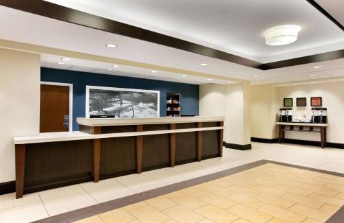 Mahwah Hotel | Hampton Inn & Suites Mahwah
