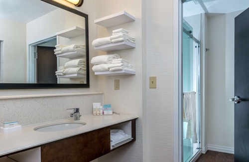 New Albany Hotel | Hampton Inn & Suites New Albany Columbus