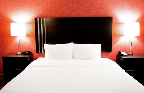 Dumbarton Hotel | Hampton Inn & Suites Richmond/Glenside