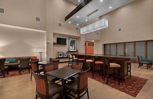 Oldsmar Hotel | Hampton Inn & Suites Tampa Northwest/Oldsmar