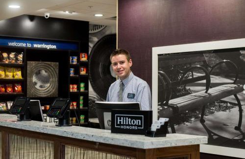 Warrington Hotel | Hampton Inn & Suites Warrington Horsham