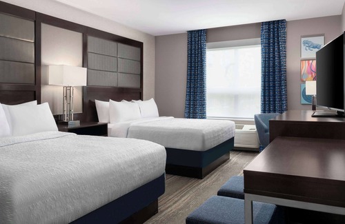Worcester Hotel | Hampton Inn & Suites Worcester