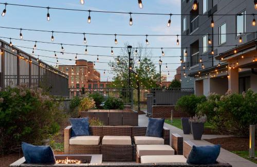 Worcester Hotel | Hampton Inn & Suites-Worcester, MA