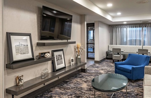 Lacy-Lakeview Hotel | Hampton Inn Waco