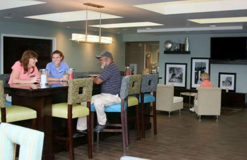 Williamston Hotel | Hampton Inn Williamston