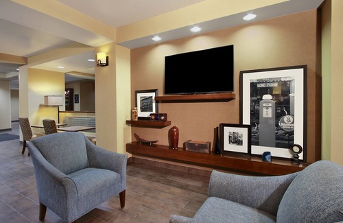 Winfield Hotel | Hampton Inn Winfield