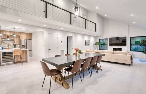 North Sea House | Hamptons Modern Retreat NEW CONS