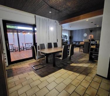 Verl House | Hani's Partyhaus