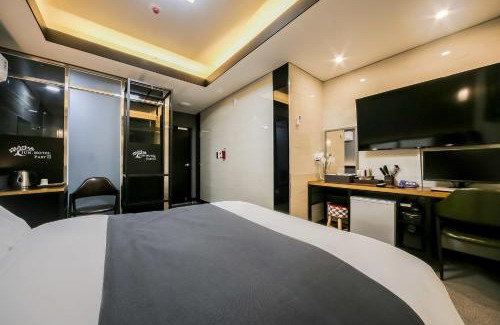 Kangga House | Hapcheon Joon Hotel